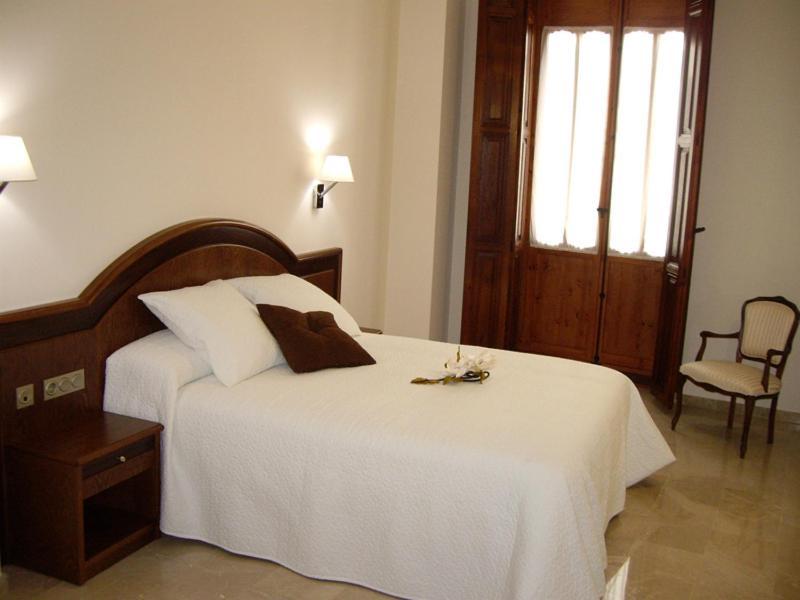 Hotel San Sebastián Hospedería Cieza Habitación foto