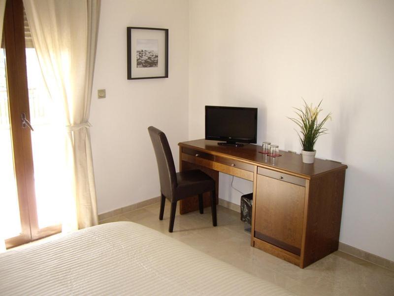 Hotel San Sebastián Hospedería Cieza Habitación foto